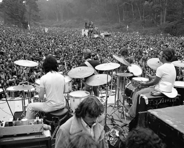 GratefulDead's tweet photo. On this day in 1975, Jefferson Starship and “Jerry Garcia and Friends” took over Golden Gate Park for a free concert which drew in around 50,000 attendees. This would turn out to be the Grateful Dead’s last of only four performances in 1975. During their set they made sure to include some new tracks from their latest release ‘Blues For Allah,’ and some old favorites, leaving the crowd ready for more, that unfortunately wouldn’t come until June the following year.

Photos by Ed Perlstein and Alvan Meyerovitz