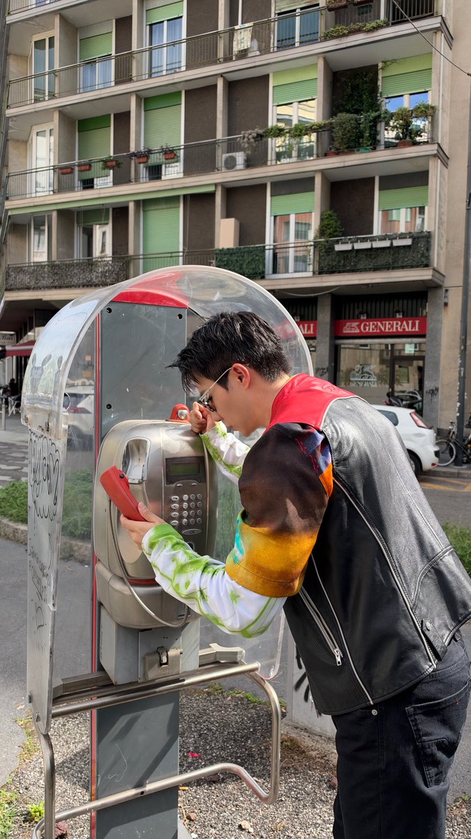 zee_pruk's tweet photo. ไม่ต้องรับสาย... ถ้าเธอไม่เหงาาา ...รับหน่อยนะ #ZeePruk https://t.co/qgJp1rF2Hl