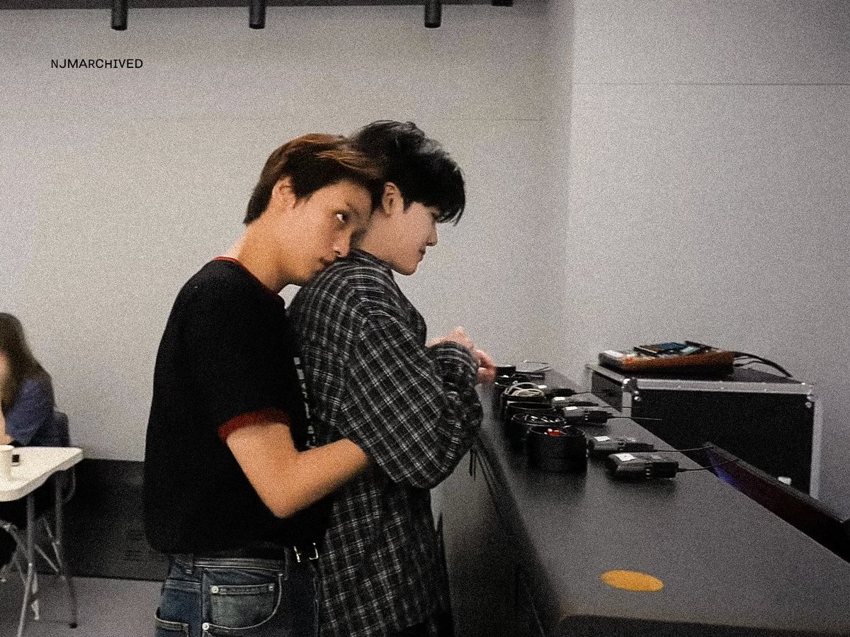 njmarchived's tweet photo. 🐻🐰🖤

#JAEMIN #재민 #ジェミン #HAECHAN #해찬 https://t.co/CkTXdkaZHV