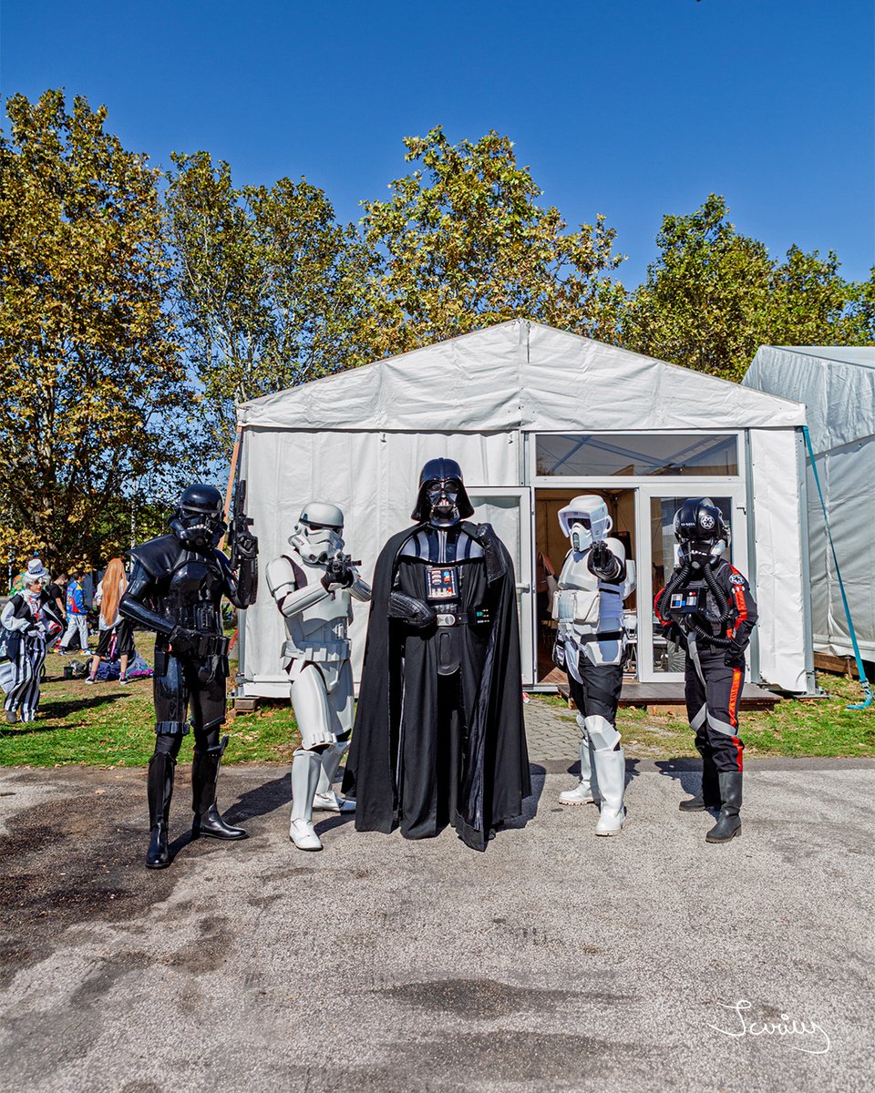 jurius_Photo's tweet photo. Na Comics Salone sa môžeš pripojiť k oslave fanúšikovstva a kreativity, ktoré prezentujú šikovní a talentovaní cosplayeri. Perfektne zvečnené momenty ako je tento nám pripomínajú, že dobrodružstvo nikdy nekončí! 🌌 #jurius #juriusphoto #comicssalon #event #photography https://t.co/ooG8YbAxR2