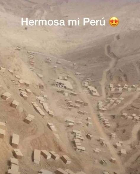 katitajk_'s tweet photo. @jimintengomiedo @yoongiXilenooo Noo jimin no digas q estas feliz de pasar tu cumpleaños en peru https://t.co/PR2FPyuFVT