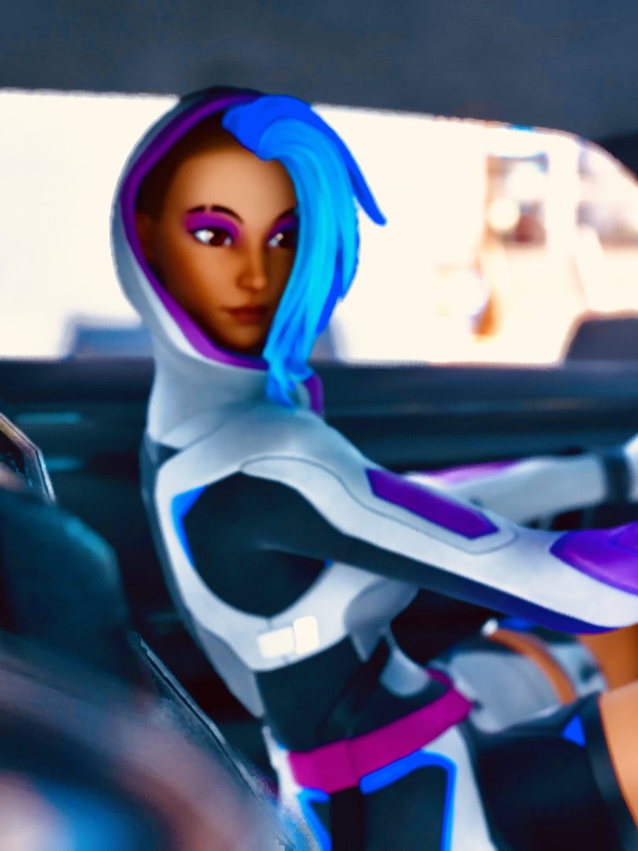 Ch103TheMenace's tweet photo. On a date with Catalyst 

i’m kinda nervous https://t.co/fJHGgjpjPc