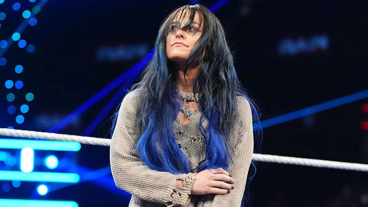 WWECrave's tweet photo. Lyra Valkyria says she now uses cocaine instead of flour when she bakes. https://t.co/hGjoFVmHg1