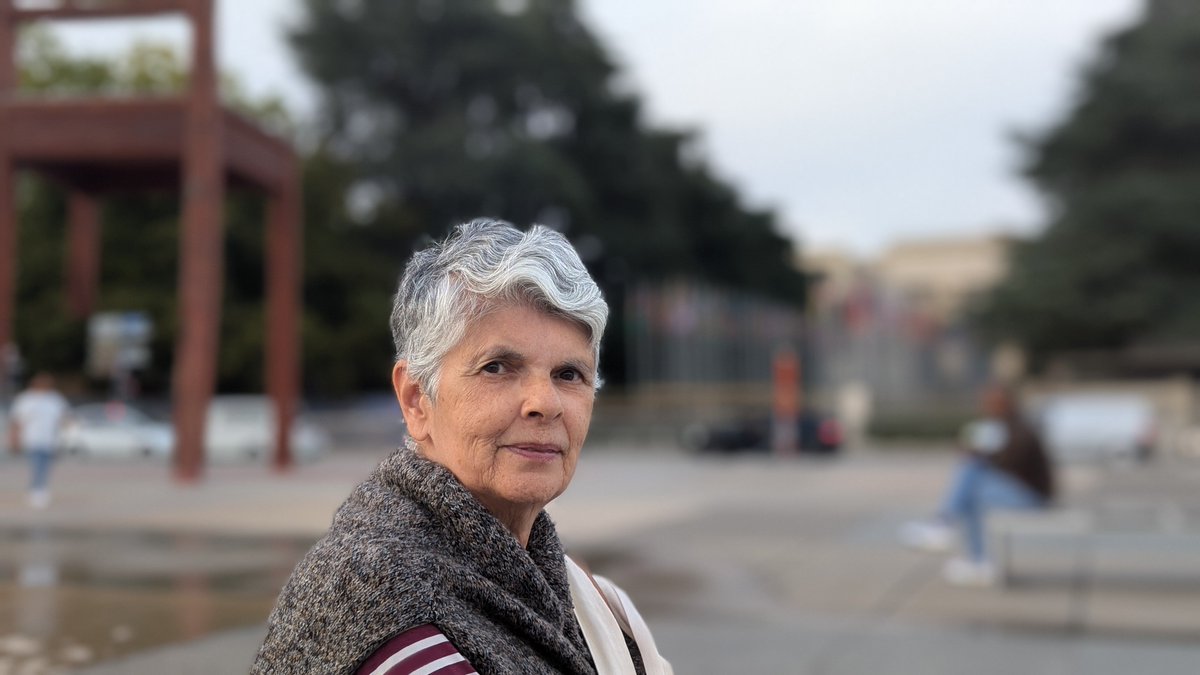 LuisCarlos's tweet photo. Hoy en Núremberg, Alemania, la defensora de derechos humanos venezolana, Ligia Bolivar, está recibiendo el premio Rudolf Benario por su trabajo.
Ligia fundó @_Provea y el @CDH_UCAB, además de @AlertaVzlaDDHH. Generaciones de defensores han sido formados en sus programas. https://t.co/UnB8FJ3xl2