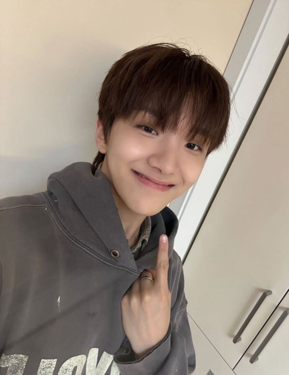 unaaak_'s tweet photo. 똑같음 https://t.co/OUcWRU1g0V