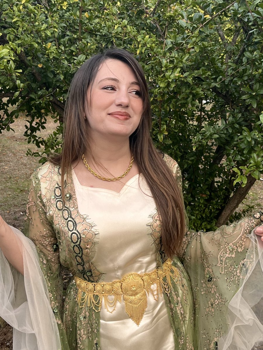 _ronaayy's tweet photo. Disa dawetek, û dîsa em.☀️💖 https://t.co/SiswmlPQe8