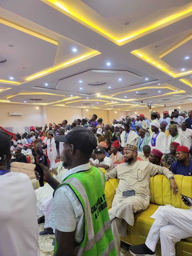 Usman__abba's tweet photo. Sokoto today... 🔥 Nigeria is for @PeterObi and @KwankwasoRM ,God willing. The Nation will surely move from consumption to production. ✌️ https://t.co/K7wsJZphqd