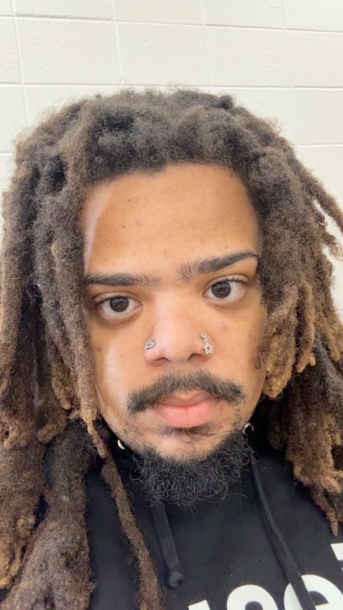 sumtypanigga's tweet photo. This lame ass nigga ain’t talking bout a fucking thing 

I’m watching Olivia Miles edits fuck school https://t.co/HJIVWcAHLK