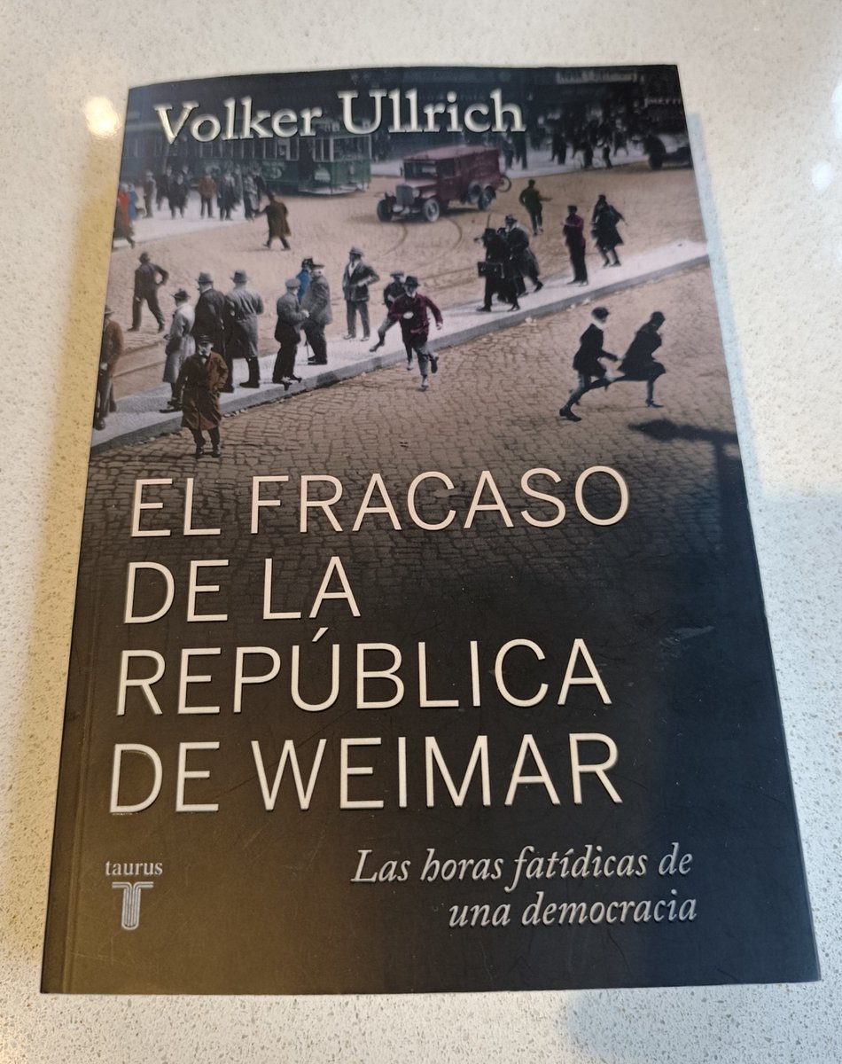 mcanziani_1's tweet photo. Buena parte del programa nazi está anticipado en la revolución cultural que Wilhelm Frick llevó adelante en Turingia. Bien por Ullrich que le asigna un capítulo al tema. https://t.co/FFheJctQLD