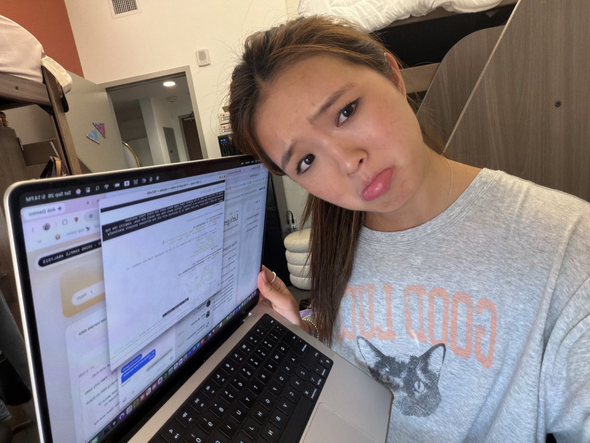 fiorixlee's tweet photo. day 2 on X, I’m overstimulated. any tips? https://t.co/UqDcu49MDf