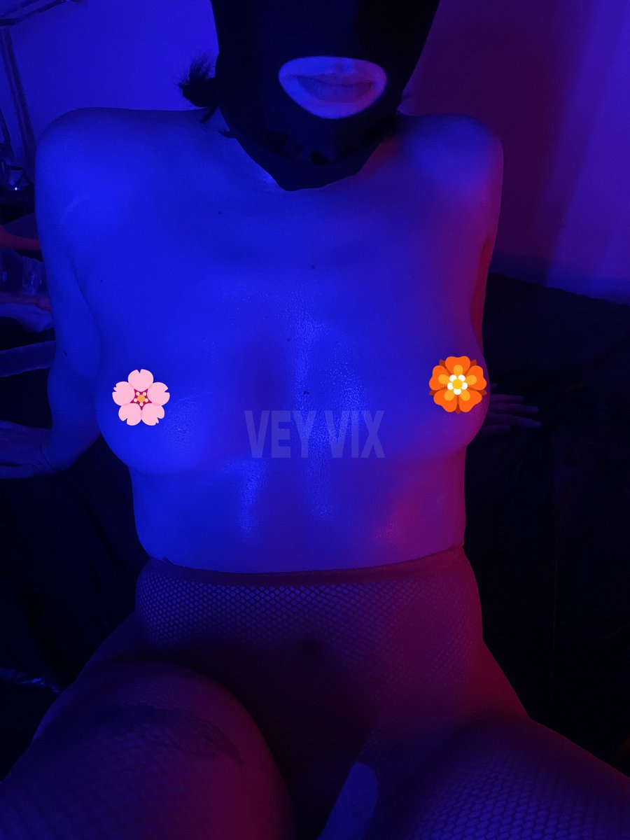 vey_vix's tweet photo. Ca va toi ? 🌸 https://t.co/Tnfe2UF6Vr