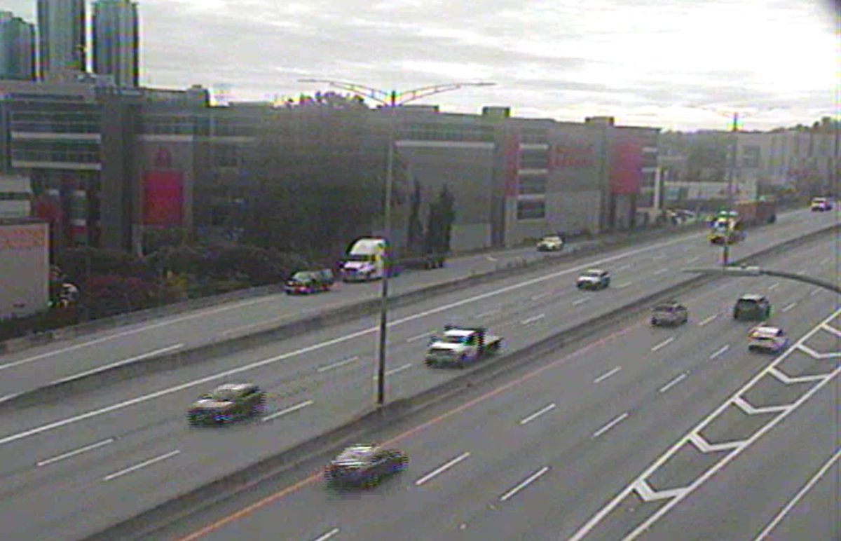 DriveBC's tweet photo. ⚠️🚔#BCHwy1 - Police incident on the westbound on-ramp from 1st Ave in #Vancouver. Right lane is blocked. https://t.co/zKCHSwq28b