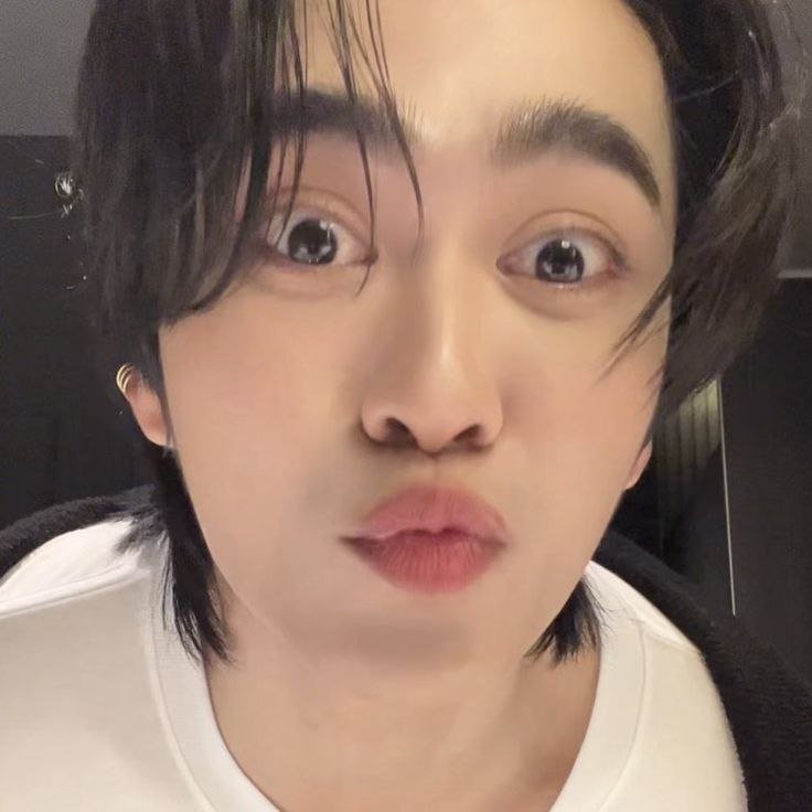 starila192's tweet photo. @Hsumyatx7pg အာ့ဆို အာဘွားပေးလိုက်ပြီ 

BESEVBOOM 28TH TO INFINITY

#28thShiningBesevboom https://t.co/mQwJVHXRVf