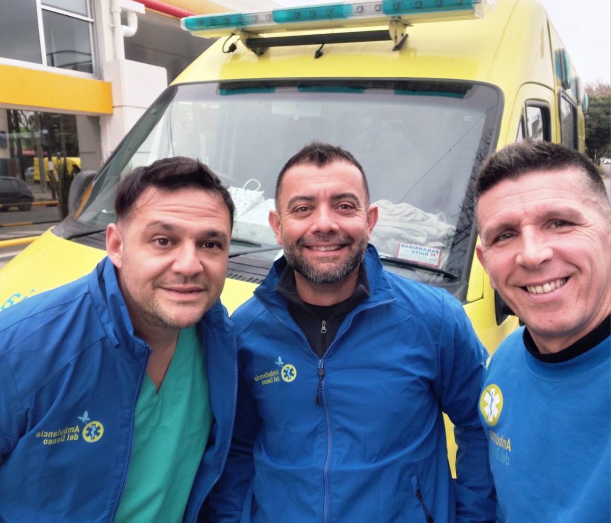 ElComodorense's tweet photo. #Sociedad | “Ambulancia del Deseo”: Una iniciativa que busca cumplir las últimas voluntades de los pacientes terminales 

Leer más en https://t.co/eF1aelSVMC https://t.co/zEQi52LiCS