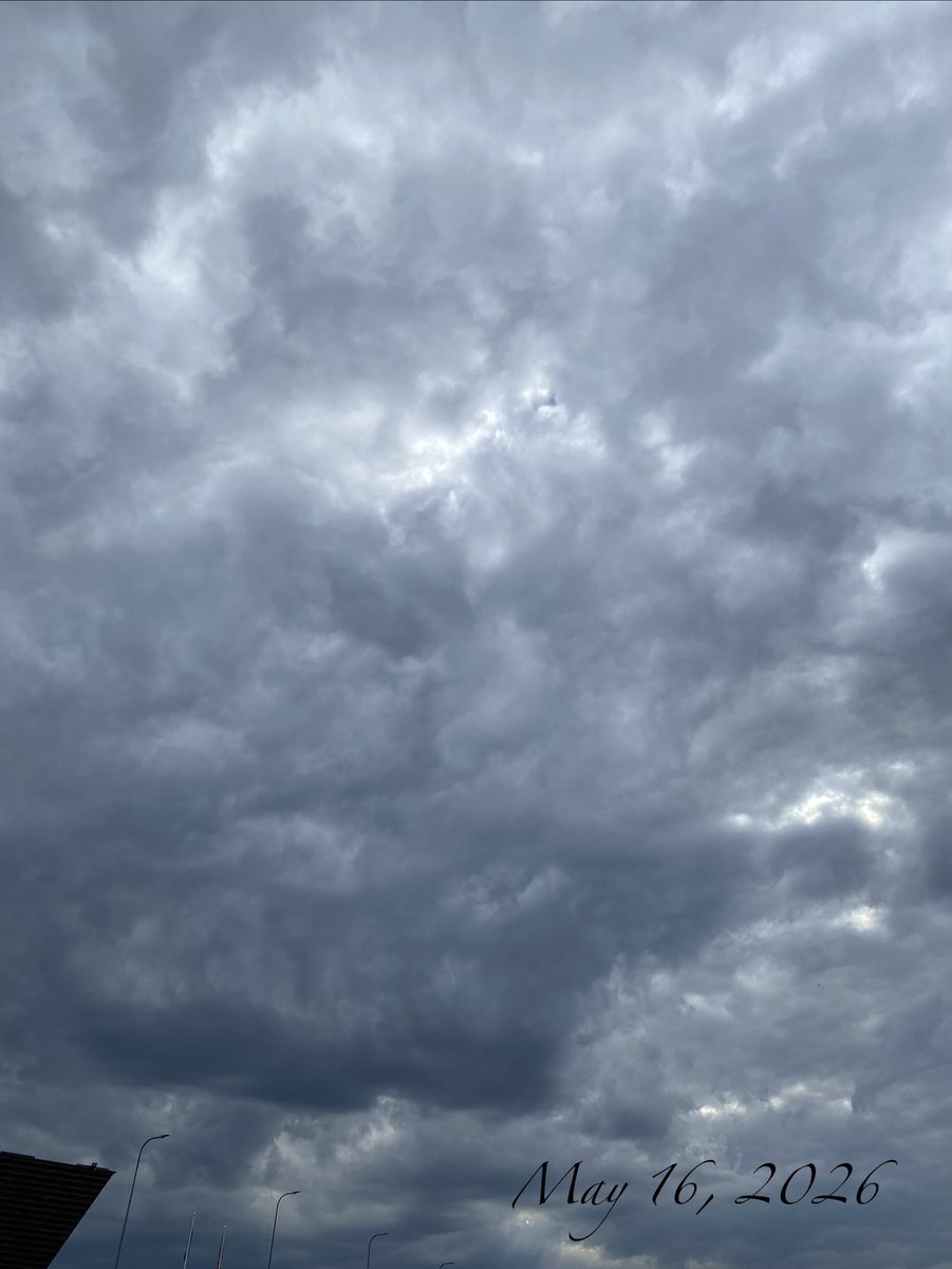 SkyArchive19's tweet photo. New
First lines over the photo

Before / After ✏️ https://t.co/7HyhWRjxNJ