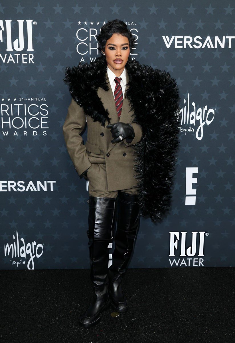 jacquemusx's tweet photo. One thing I love about Teyana Taylor’s style, is that there is such a variety in brands and designers she works with. You never know what to expect: a big house or a small designer, rtw or Couture, men or womenswear, custom or not… https://t.co/sROYnFSELd