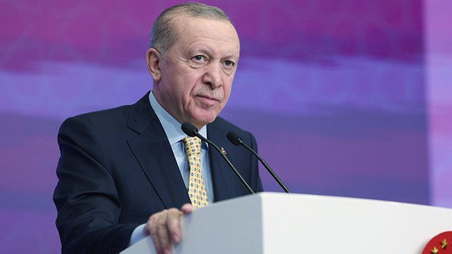 Piyasa4K's tweet photo. 🔴 Cumhurbaşkanı Erdoğan:

"Tabii burada bir diğer kritik husus, benzer bir sorunun tekrar yaşanmasının önüne geçilmesidir. Bununla ilgili çalışmaları da yapıyoruz." https://t.co/i1qyPUf1Zq