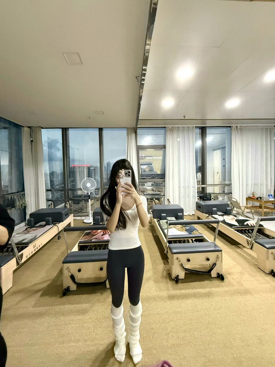 flaate_morrer's tweet photo. 刚结束 全程录音实况🐻🐻

感觉看 马上删了.....

留言08全部有份

▶️ •၊၊||၊|။||||။၊|• 35:35 https://t.co/wk6IqHRb97