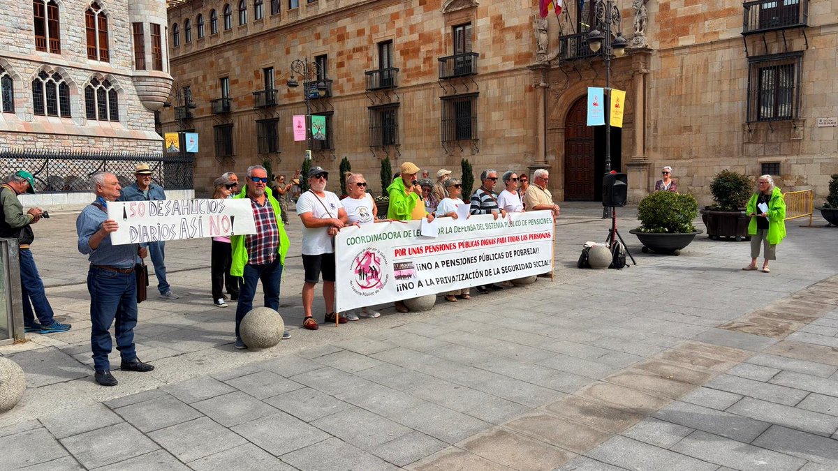 pensionazo_no's tweet photo. Concentración de hoy en León 28 de septiembre https://t.co/6RdjrmZlHX