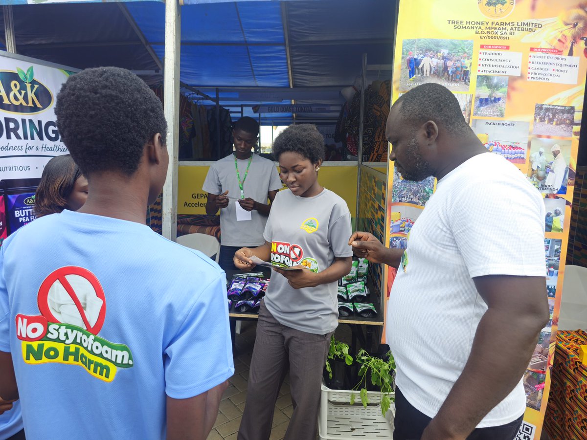 epa_koforidua's tweet photo. 3/3
Through interactive engagements at the exhibition stand, the public had the opportunity to learn more about the ban and the importance of making responsible choices that support a cleaner and healthier environment.

#EPA #EasternEXPO2026 #StyrofoamBan #PolystyreneBan #EnvironmentalEducation #EnvironmentalAwareness #EasternRegion