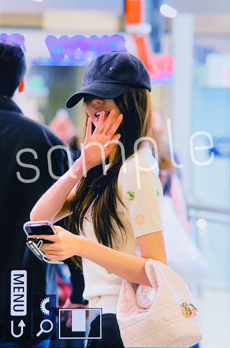 hmm_180's tweet photo. 260928 Paris 파리 샤를드골 공항 CDG 입국 데이터 판매

오픈카톡 및 DM 문의

https://t.co/AZMNC7iLqF

anton 앤톤 Riize 라이즈
wonyoung 장원영 원영 wonyoung Ive 아이브
anna 안나 meovv 미야오

댈찍 대리 대리찍사 DATA https://t.co/yCyyoav0Uj