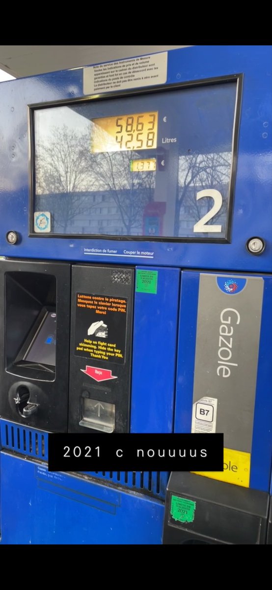 BIK_1's tweet photo. @mxx_213kk 1.37 en plus j'étais allez dans une station qui coûtait cher mdr on se fait baiser https://t.co/FkXVvIfsuk