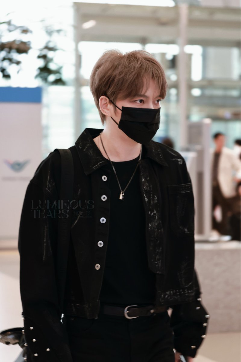 luminous_KJJ's tweet photo. 20260925 김재중 인천 출발🛫

공항 패션쇼✨

@bornfreeonekiss 
#김재중 #재중 #KIMJAEJOONG
#JAEJOONG #ジェジュン #金在中 https://t.co/A5oasYYXrw