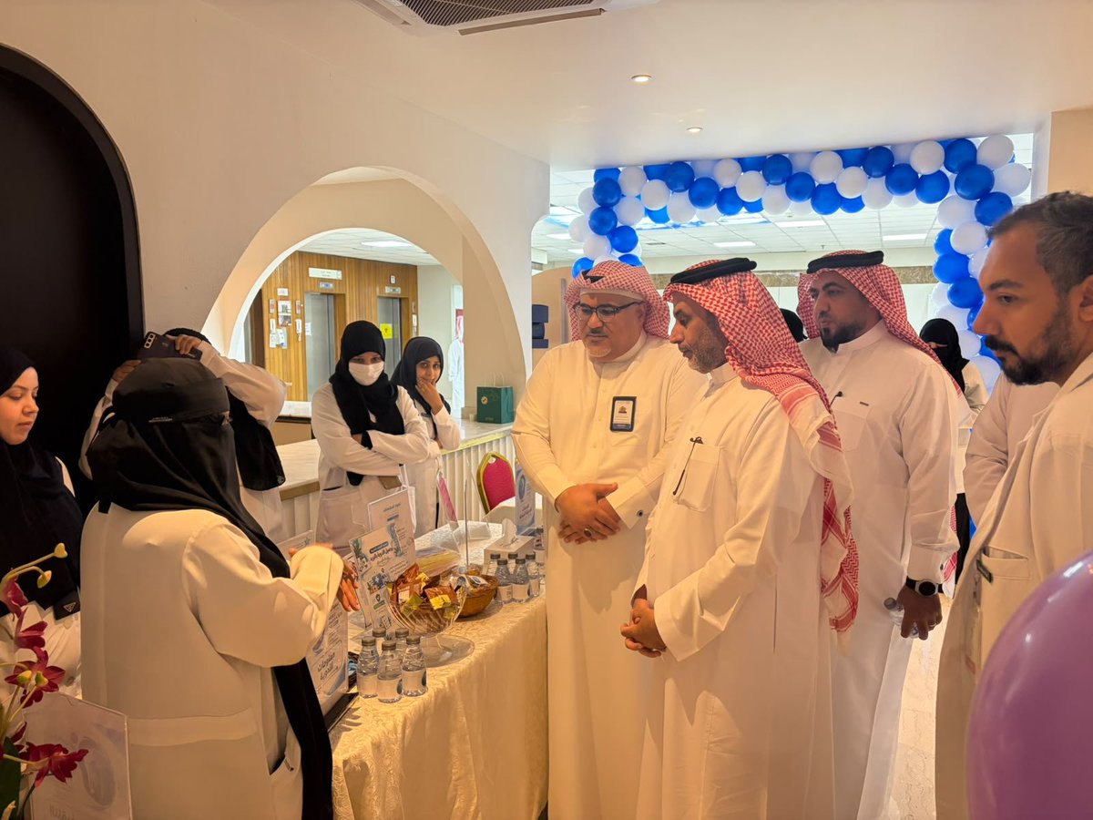 E1_QcH's tweet photo. أقامت إدارة الشؤون الصيدلانية بمستشفى القطيف المركزي، إحدى مكونات #تجمع_الشرقية_الصحي، فعالية يوم الصيدلي العالمي تحت شعار "تمكين الصيادلة من أجل مستقبل أكثر صحة"، مستعرضة تطور الخدمات الصيدلانية ودورها في تعزيز جودة الرعاية وسلامة المرضى، https://t.co/vYr6atfa48