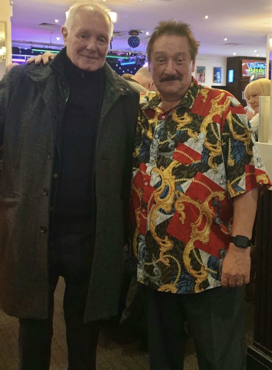 JohnChuckles's tweet photo. @Brucejonesnew Hi Bruce, It was great to finally meet you yesterday, we had a fantastic time. https://t.co/DpZQGLnRIH