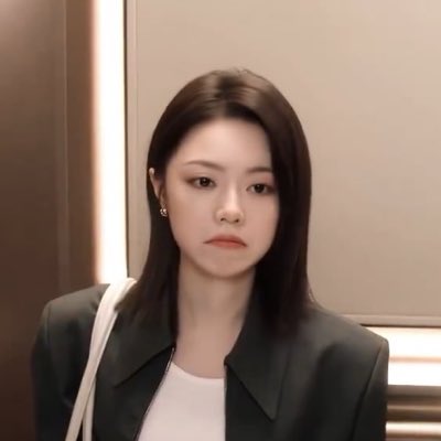 meimaiiz's tweet photo. #NewProfilePic https://t.co/oNl6gCOFoe