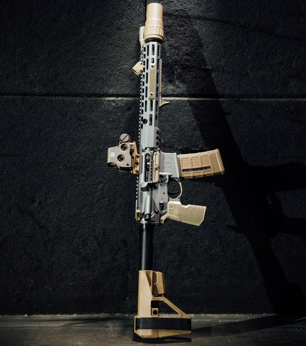 SonsOfLibertyGW's tweet photo. Back at it you beautiful bastards! https://t.co/BDR6uck2fd
