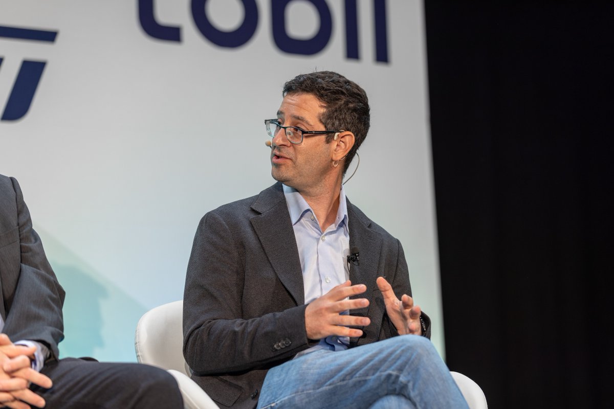 Mobileye's tweet photo. Great to be at @AutoSens_ Europe, where Mobileye experts shared how AI can better understand the complex, dynamic conditions of the physical world.

From evaluating how automotive cameras perform in motion and challenging lighting conditions, to discovering rare scenarios that can have an outsized impact on driving safety, to advancing driver and occupant monitoring beyond compliance—real-world performance matters.

Building safer, more capable driving systems means looking beyond averages: identifying the cases that matter, testing against real-world conditions, and improving how vehicles understand both the road and the people inside them.

Thank you to everyone who joined Avi Hendler, Gabriel Bowers and Elad Osherov for the conversations.