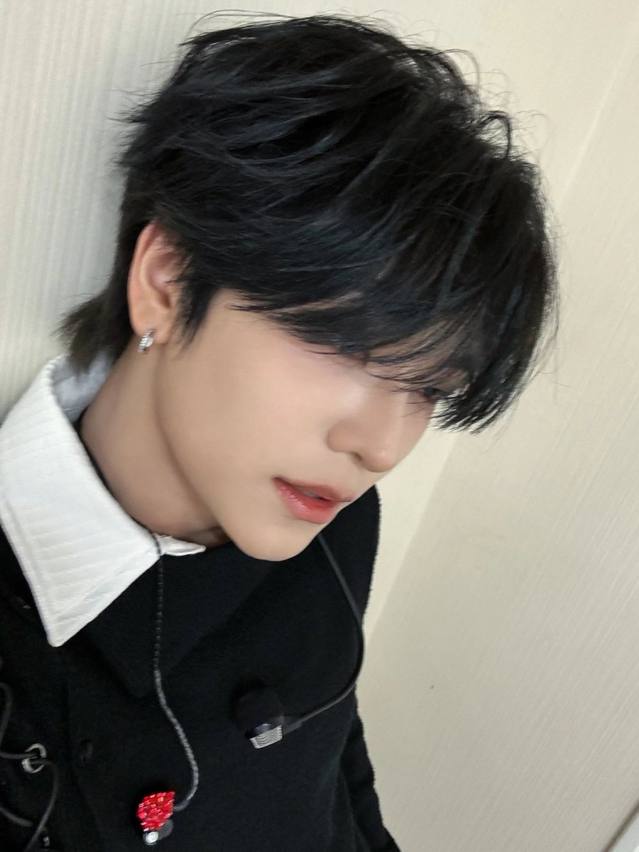 ald1plus's tweet photo. [MEMBERSHIP]

ALD1 Mnet+ Plus Chat Update — #HEXINLONG 💌 (1/3)

ALLYZ 요즘 뭐했어요? 잘 지냈죠! 다 힘내고 항상 응원하고 있을게요! 파이팅!

#허씬롱 #ALPHADRIVEONE #ALD1 #알파드라이브원 https://t.co/PyqluiCNw6