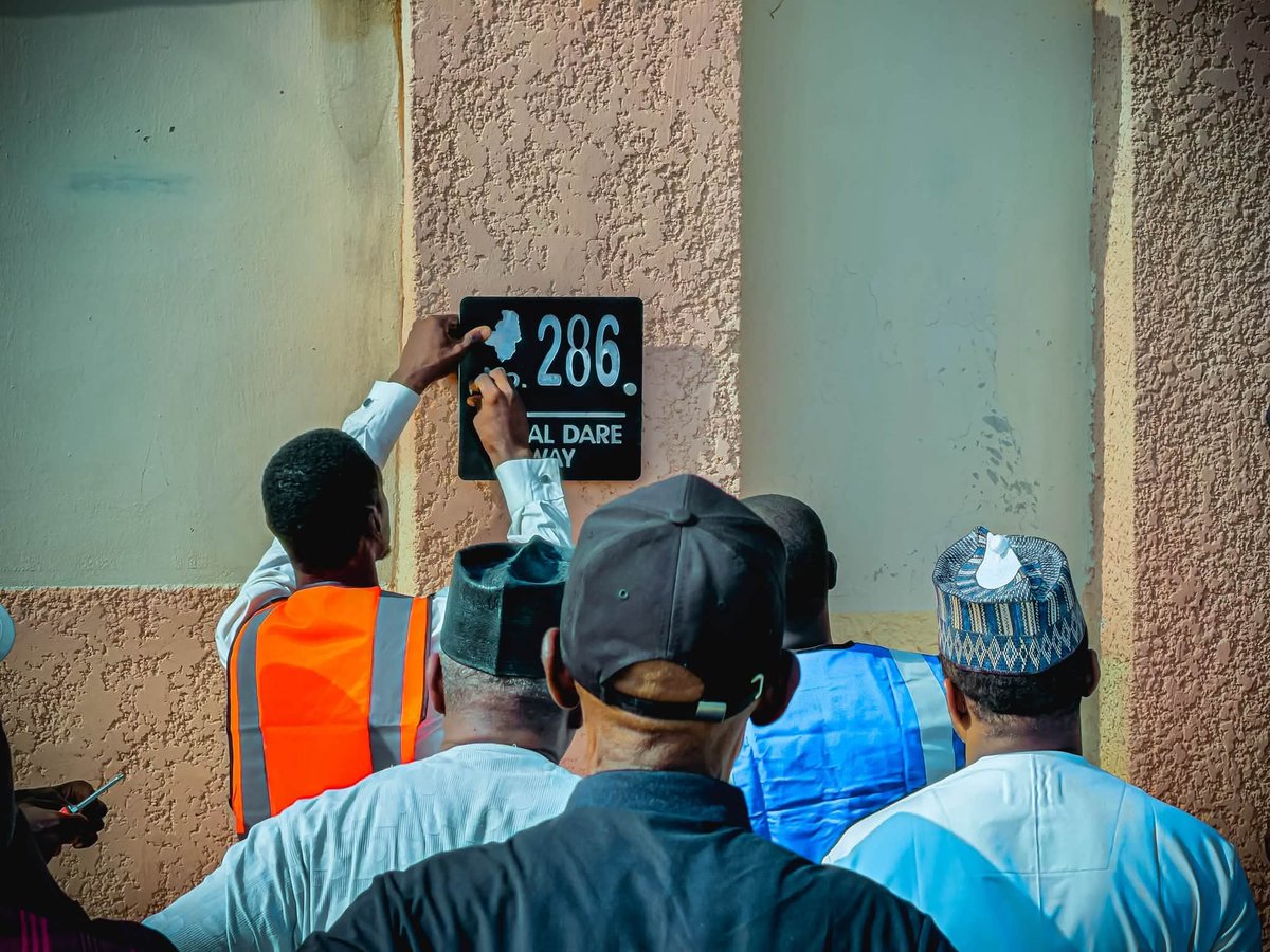 hanafimada00's tweet photo. Zamfara State has launched its house numbering project, with Phase 1 commencing in Gusau. The initiative will cover the entire state, improving addressing, security, emergency response, and urban planning through a modern housing identification system. https://t.co/W3g6LQv4or