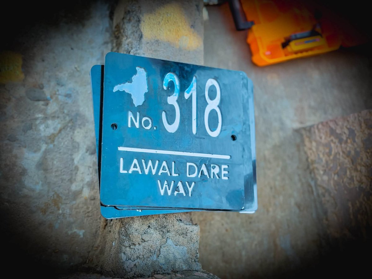 hanafimada00's tweet photo. Zamfara State has launched its house numbering project, with Phase 1 commencing in Gusau. The initiative will cover the entire state, improving addressing, security, emergency response, and urban planning through a modern housing identification system. https://t.co/W3g6LQv4or
