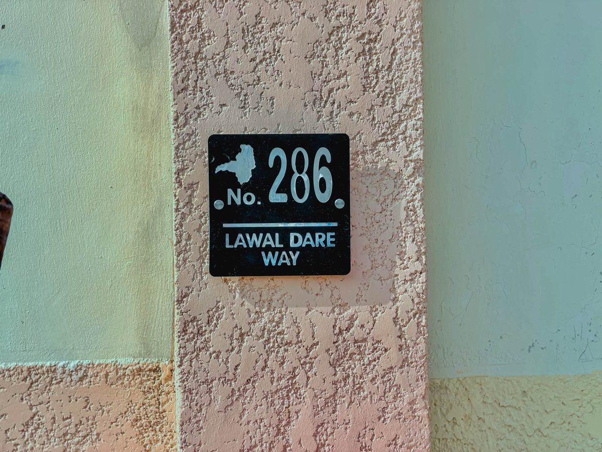 hanafimada00's tweet photo. Zamfara State has launched its house numbering project, with Phase 1 commencing in Gusau. The initiative will cover the entire state, improving addressing, security, emergency response, and urban planning through a modern housing identification system. https://t.co/W3g6LQv4or