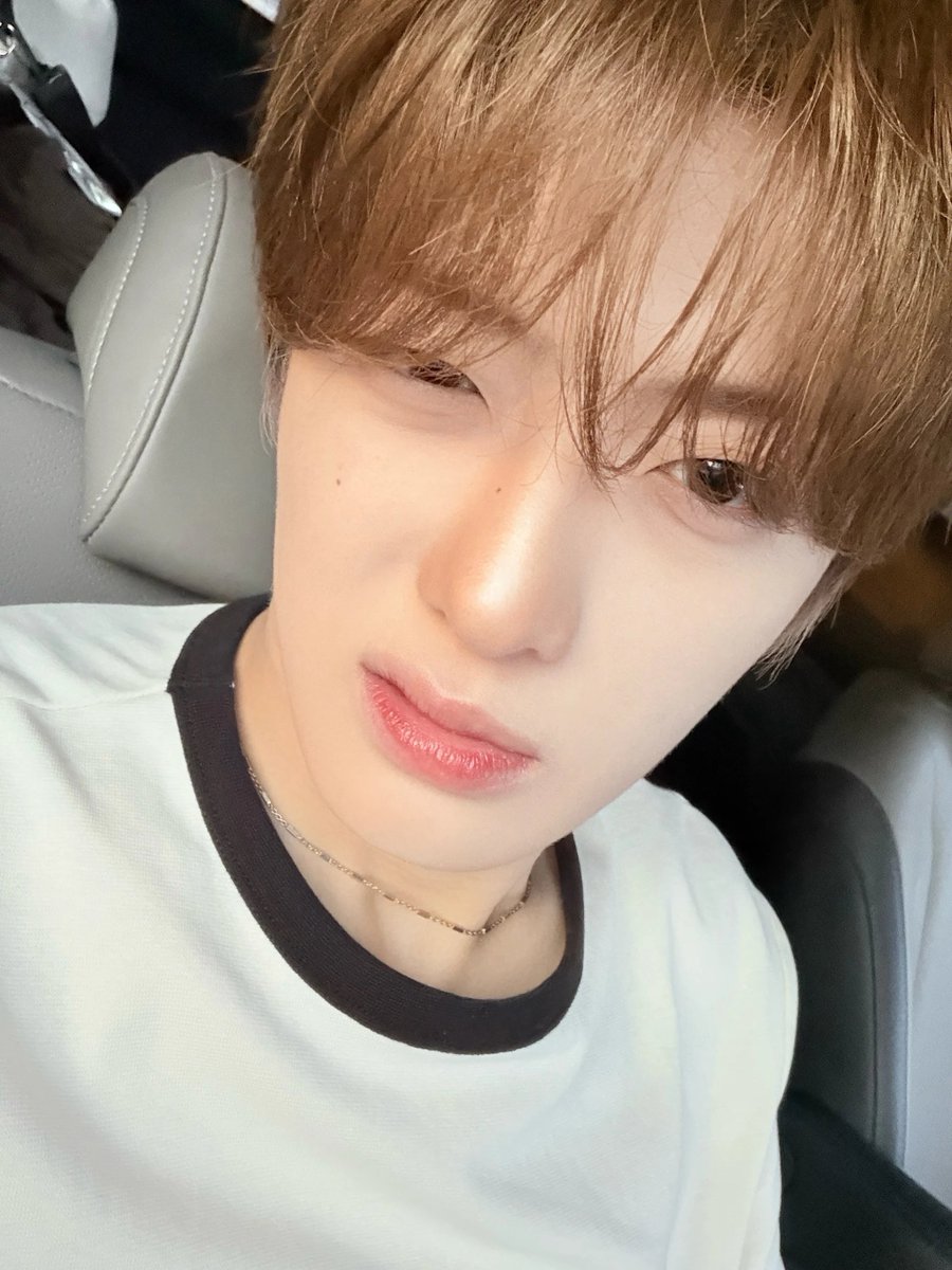 ald1plus's tweet photo. [MEMBERSHIP]

ALD1 Mnet+ Plus Chat Update — #CHUNGSANGHYEON 💌 (1/3)

ALLYZ 여러분들, 저희 프롤로그 싱글 “No School Tomorrow” 많이 기대해주시고 계신가요?!?! 😖😖 (...)

#정상현 #ALPHADRIVEONE #ALD1 #알파드라이브원 https://t.co/ZGibxhJBQ4