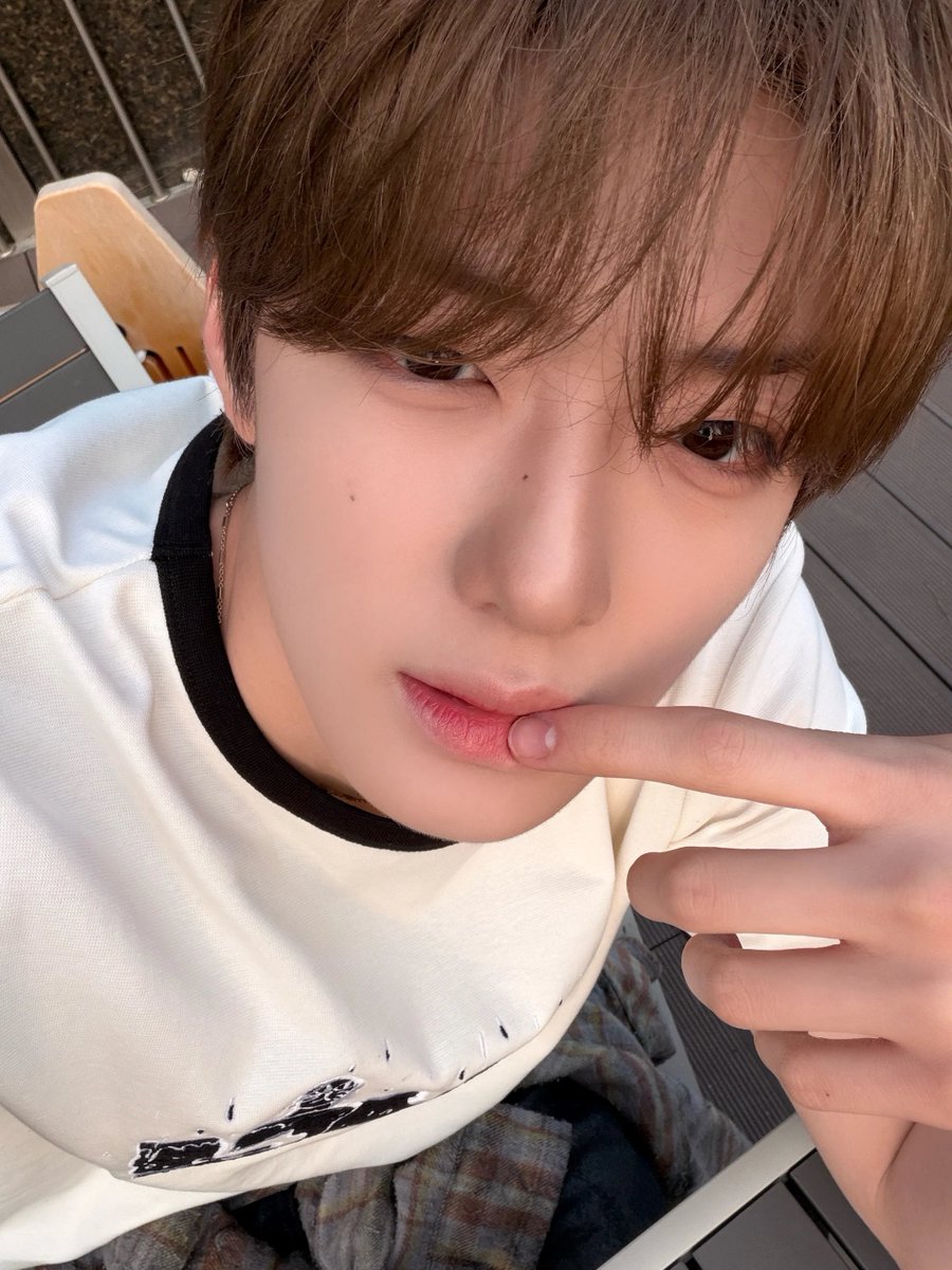 ald1plus's tweet photo. [MEMBERSHIP]

ALD1 Mnet+ Plus Chat Update — #CHUNGSANGHYEON 💌 (2/3)

#정상현 #ALPHADRIVEONE #ALD1 #알파드라이브원 https://t.co/ySOz5B1Dlv