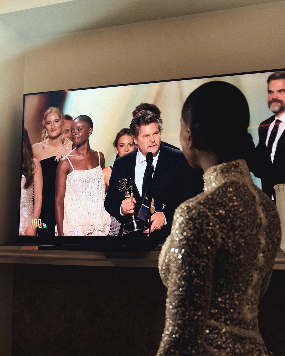 joysundaysource's tweet photo. Still not over Joy Sunday at the Emmys https://t.co/MNVeWfa8NL