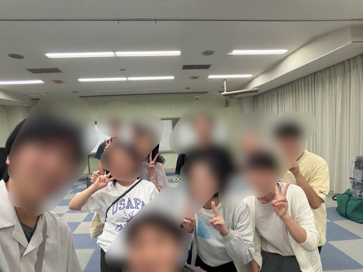 kawasemi_chorus's tweet photo. 先日に合宿を行いました！
時には学びや遊びも含めつつ、1日中合唱の練習を行いました。各自が積極的になりながら練習を進めることができたように思います！

10/10（土）に、ensemble tuttiさんとジョイントコンサートを行います！　生きる理由やすきとおるを演奏予定です🍀
ぜひお越しください⭐️ https://t.co/EJEIxbPPUx