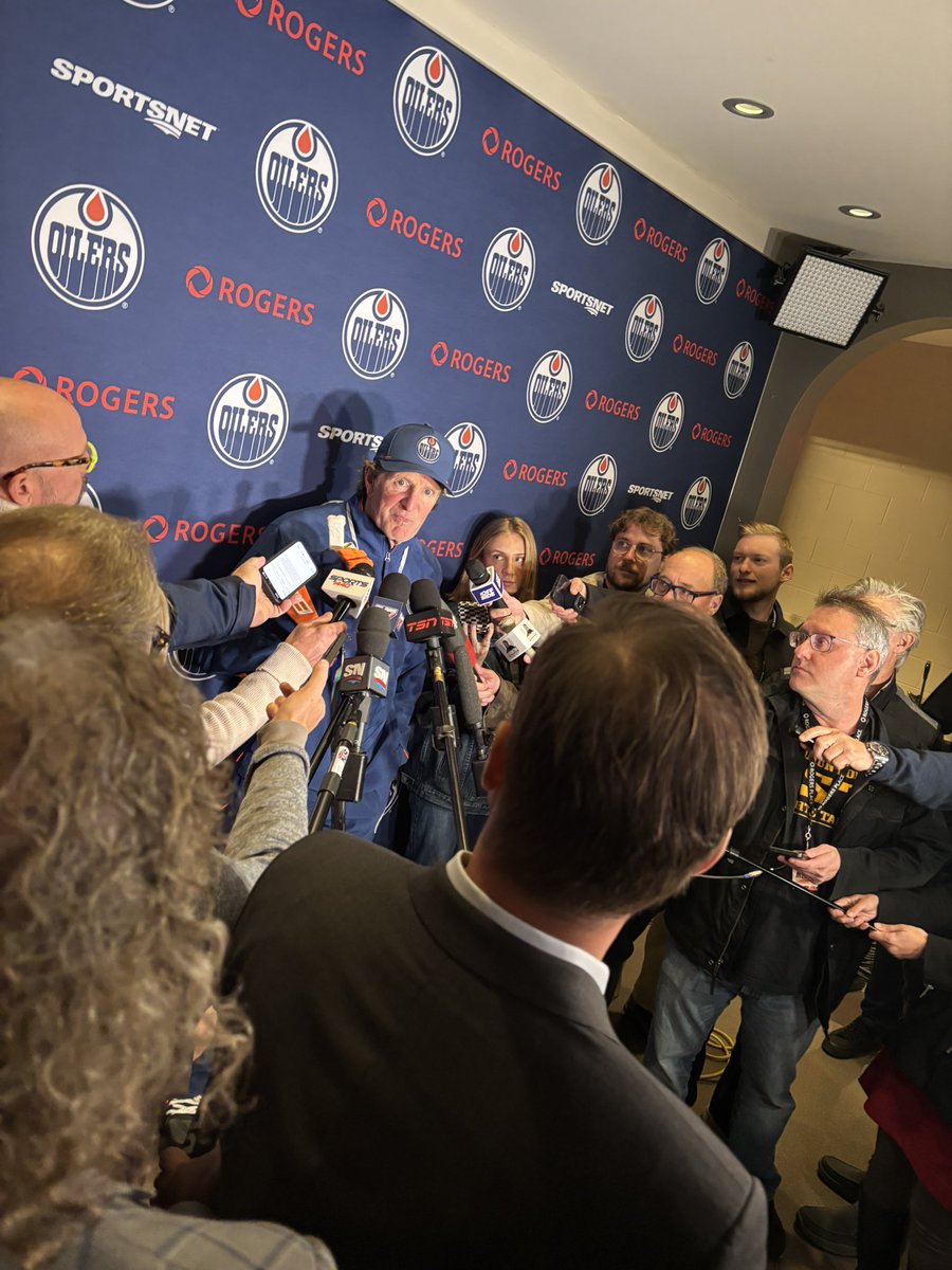 EdmontonJack's tweet photo. Tristan Jarry starts the opener for the Oil. https://t.co/i9waFlzhH3