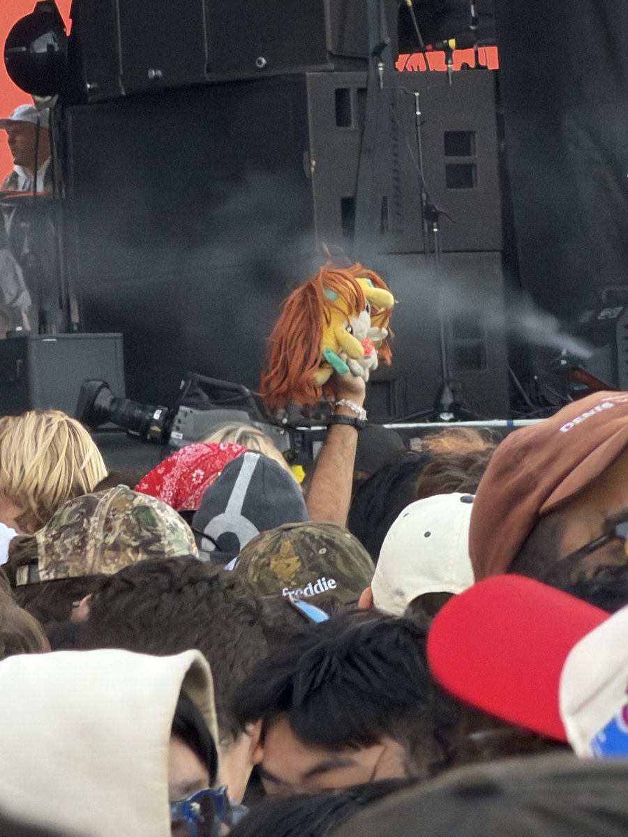 russelbuck's tweet photo. I saw NINAJIRACHI!!! https://t.co/ullA8iom2O