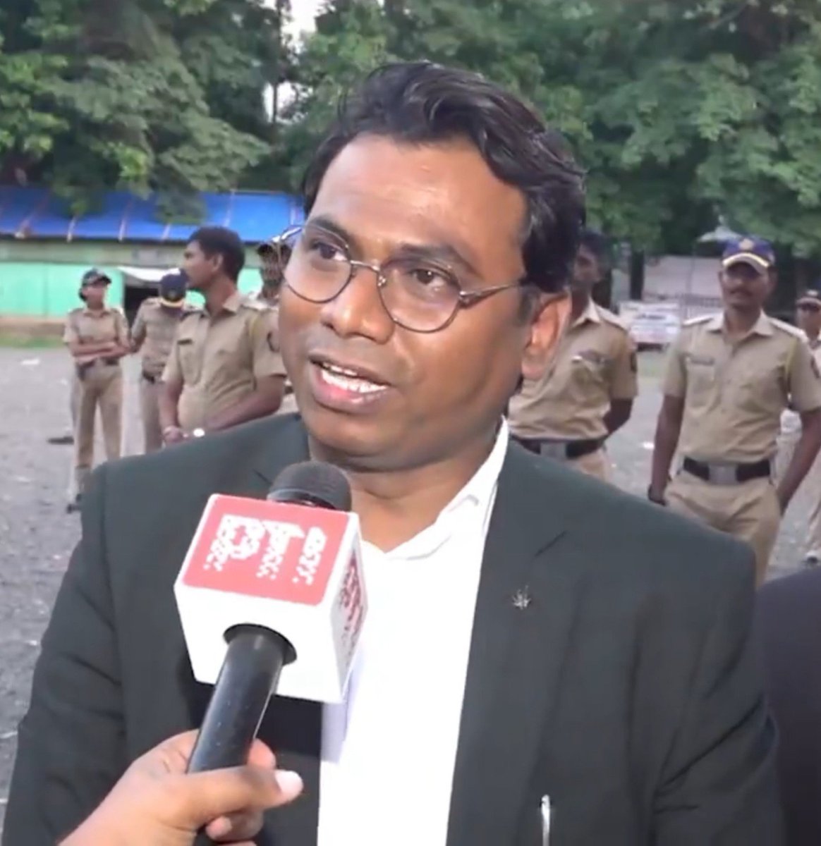 SurajKrBauddh's tweet photo. BJP is protecting the culprits.

Adv. Siddharth Ingle exposed the Crime Branch for leaking unverified CCTV footage of Sahil Wakode instead of arresting those responsible for his institutional murder.

It's deeply shameful if the BJP govt and its IT cell are favoring Prof Doolla and IIT Bombay predators in this case. The facts must be investigated, and those responsible must be held accountable.

Support Sahil's parents. Reach the protest site and stand with them in their demand for justice. The age of silently tolerating casteism must end.