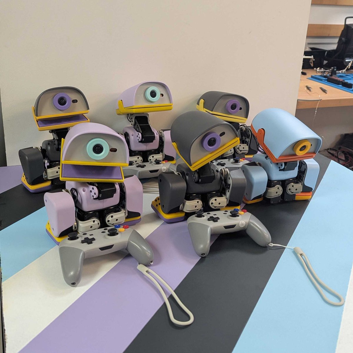 Drenaya_'s tweet photo. The first Microducks are being assembled in Bordeaux!  🦆

These very first units will be used for testing and demos.

So cool to see them come to life https://t.co/pkIRGONVLX