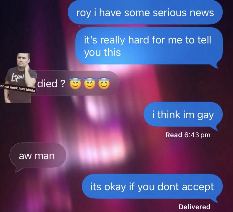 chwzrx's tweet photo. yes guys im gay @yabloaka https://t.co/FGLy2HiiZh