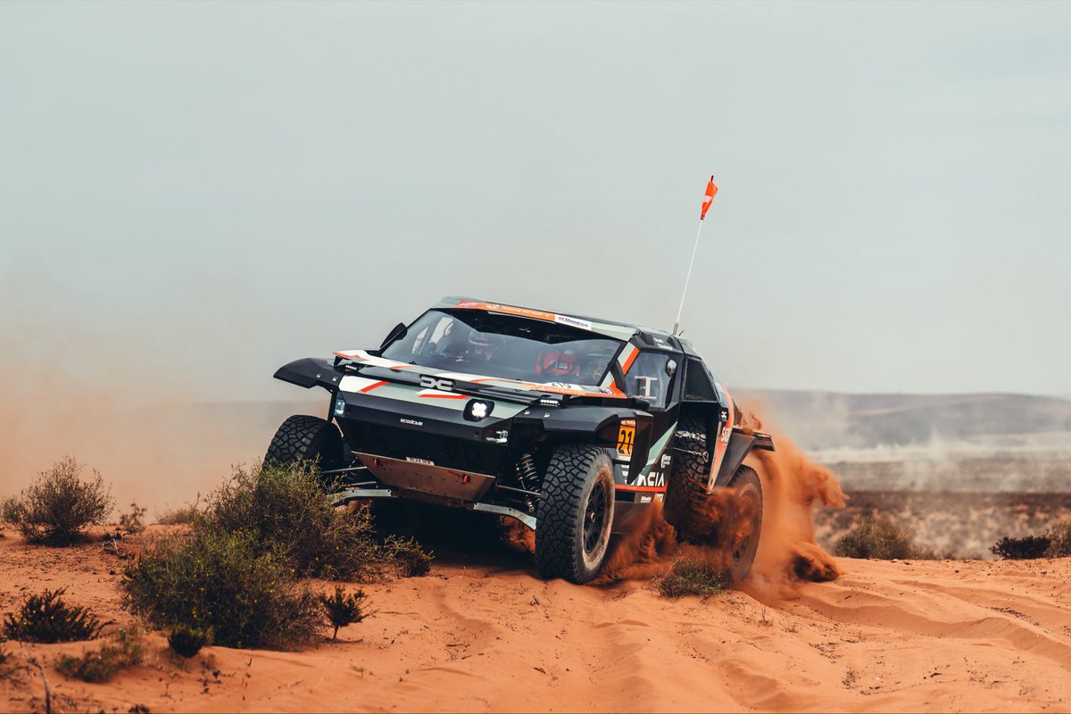 SebastienLoeb's tweet photo. First taste of morocco today 😌

Shakedown ✔️

#TheDaciaSandriders #W2RC #RedBull #RichardMille #BFGoodrich #Bardahl #Bell #FrancePareBrise https://t.co/BswIt0IA0W