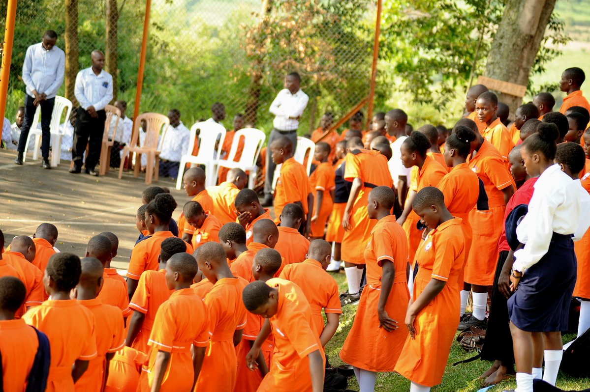 HardingJinjaug's tweet photo. We mold students to uprightness, excellence, and Godly character.
Wishing all our learners, parents, and staff a productive and blessed week!
#HardingChristianAcademy #MondayAssembly #BlessedWeek #Uprightness #CharacterBuilding https://t.co/S7KRkaYNTi