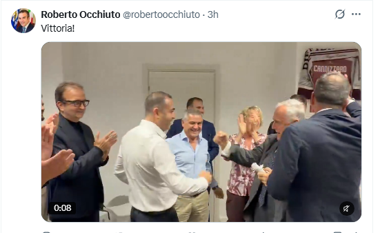 UGirovago77000's tweet photo. Vittoriaaaaaaaaaaa
 Grida Occhiuto il presidente della Calabria indagato per concorso in corruzione e indagato per truffa dalla procura di Catanzaro.
Tutto bene in #Calabria? https://t.co/WAYGayIWNX