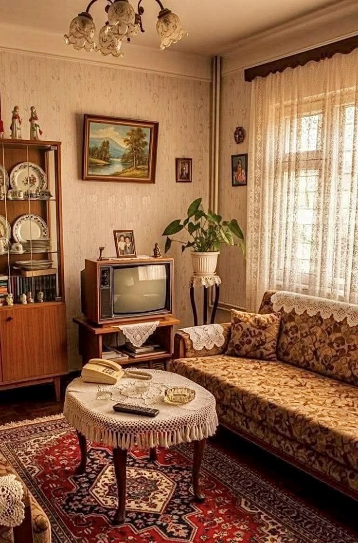 Selin_090's tweet photo. Eagle Eyes Only!

Can you spot the ONE thing that doesn’t belong in 1970? 

Look closely… it’s hiding in plain sight. https://t.co/7VNKNIK56t