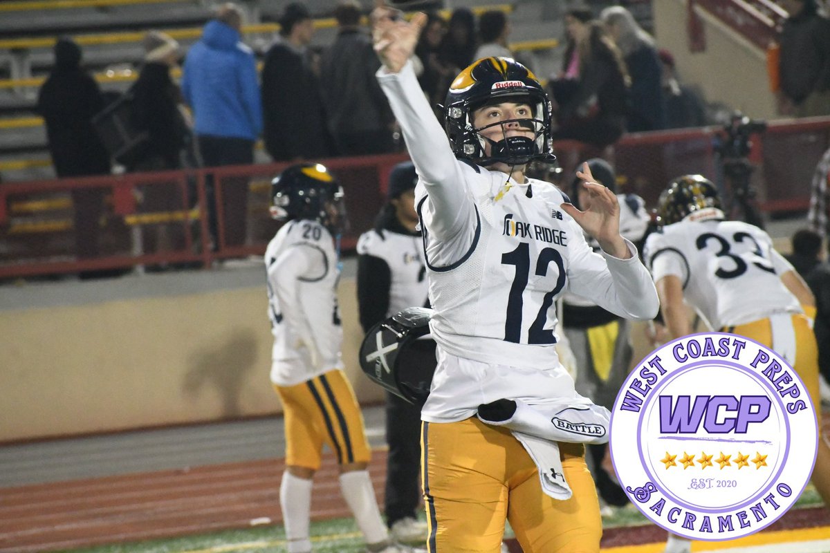 WCPSacramento's tweet photo. FIVE things from Week 5🔥✍️

- Is the Sierra Foothill League somehow even better than advertised?
- Which two Sacramento stars deserve WAY more attention?
- The power of community ❤️ 

We dive into those + more in the Sacramento 🏈 Takeaways.

Story: https://t.co/Z5l1rzbIxK https://t.co/xcqrBZGi8y